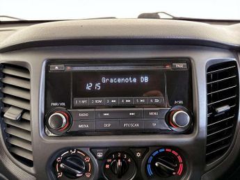 Mitsubishi L200 2.2 DI-D DC 4Life Pickup Double Cab 4dr Diesel Manual 4WD Euro 6