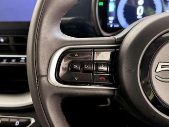 Fiat 500e 42kWh Icon Hatchback 3dr Electric Auto (118 ps)