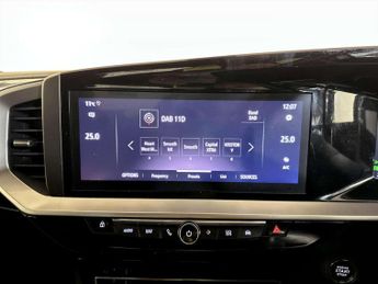 Vauxhall Mokka Electric 50kWh Ultimate Edition SUV 5dr Electric Auto (136 ps)