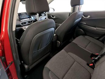 Hyundai KONA 39kWh SE Connect SUV 5dr Electric Auto (10.5kW Charger) (136 ps)