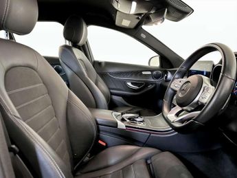 Mercedes-Benz C Class 2.0 C300 AMG Line (Premium) Saloon 4dr Petrol G-Tronic+ Euro 6 (