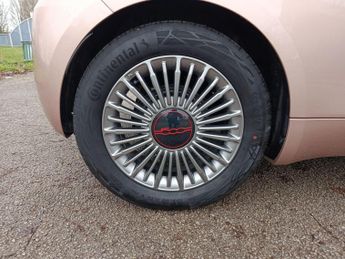 Fiat 500e 42kWh Icon Hatchback 3dr Electric Auto (118 ps)