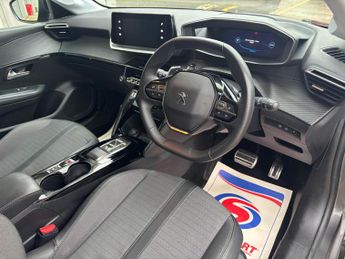 Peugeot 208 1.2 PureTech Allure Premium + EAT Euro 6 (s/s) 5dr