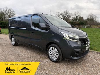 Renault Trafic 2.0 dCi ENERGY 30 Sport LWB Standard Roof Euro 6 (s/s) 5dr