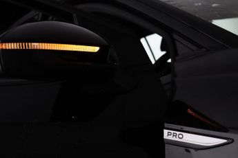 Volkswagen ID.4 Pro 77kWh Life Auto 5dr