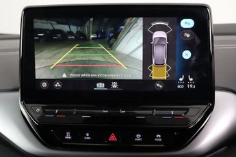 Volkswagen ID.4 Pro 77kWh Life Auto 5dr