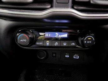 Nissan Juke 1.0 DIG-T N-Connecta SUV 5dr Petrol DCT Auto Euro 6 (s/s) (114 p