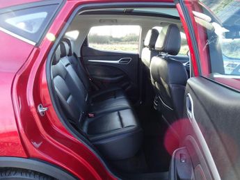 MG MG ZS 72.6kWh Trophy Long Range Auto 5dr