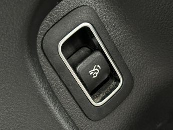 Mercedes-Benz CLA 1.3 CLA180 AMG Line Coupe 7G-DCT Euro 6 (s/s) 4dr