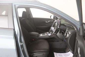 Hyundai KONA 39kWh Premium Auto 5dr (10.5kW Charger)