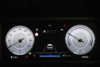 Hyundai KONA 39kWh Premium Auto 5dr (10.5kW Charger)