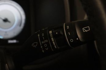 Hyundai KONA 39kWh Premium Auto 5dr (10.5kW Charger)