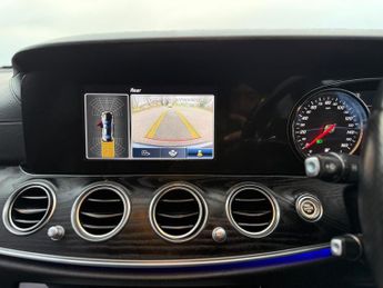Mercedes-Benz E Class 2.0 E220d AMG Line G-Tronic+ Euro 6 (s/s) 4dr