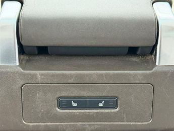 Land Rover Discovery 3.0 TD V6 HSE Auto 4WD Euro 6 (s/s) 5dr