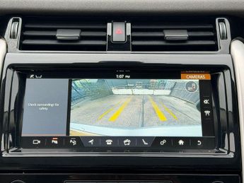 Land Rover Discovery 3.0 TD V6 HSE Auto 4WD Euro 6 (s/s) 5dr