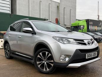 Toyota RAV4 2.2 D-CAT Invincible Auto 4WD Euro 5 5dr