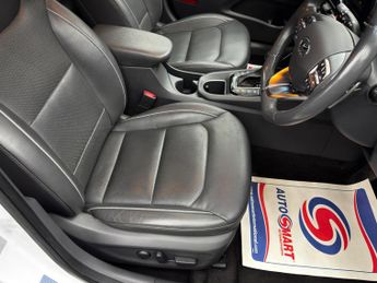 Hyundai IONIQ 1.6 h-GDi Premium SE DCT Euro 6 (s/s) 5dr