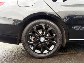 Mercedes-Benz C Class 2.1 C220d Sport 7G-Tronic+ Euro 6 (s/s) 4dr