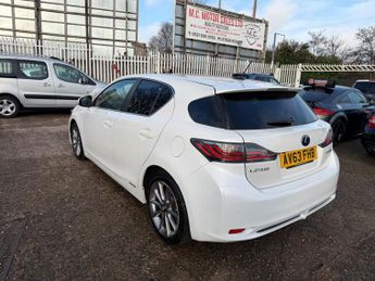 Lexus CT 1.8 200h Advance CVT Euro 5 (s/s) 5dr