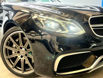 Mercedes-Benz E Class 5.5 E63 V8 BiTurbo AMG SpdS MCT Euro 6 (s/s) 4dr