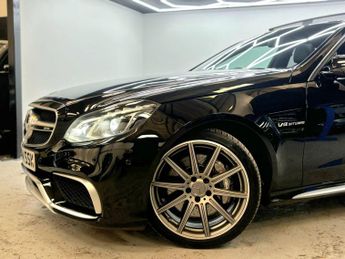 Mercedes-Benz E Class 5.5 E63 V8 BiTurbo AMG SpdS MCT Euro 6 (s/s) 4dr