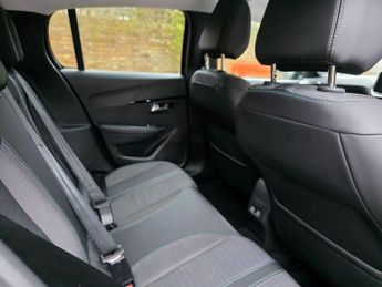 Peugeot 208 1.2 PureTech Allure EAT Euro 6 (s/s) 5dr