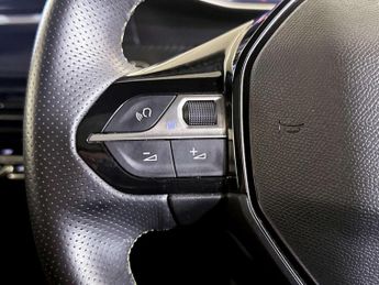 Peugeot 2008 1.2 PureTech GT Line SUV 5dr Petrol Manual Euro 6 (s/s) (130 ps)