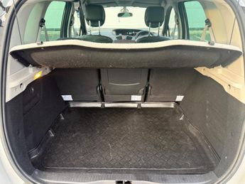 Renault Scenic 1.5 dCi Dynamique TomTom Euro 5 5dr