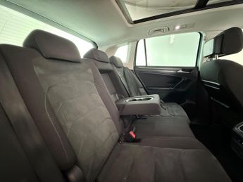 Volkswagen Tiguan 2.0 TDI BlueMotion Tech SEL DSG 4Motion Euro 6 (s/s) 5dr