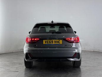 Audi A1 1.5 TFSI 35 S line Contrast Edition Sportback S Tronic Euro 6 (s