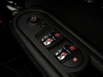 MINI Countryman 1.5 7.6kWh Cooper SE Auto ALL4 Euro 6 (s/s) 5dr