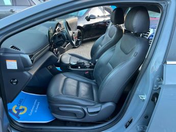 Hyundai IONIQ 38.3kWh Premium SE Hatchback 5dr Electric Auto (136 ps)