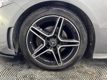 Mercedes-Benz A Class 1.3 A180 AMG Line Edition (Premium Plus) 7G-DCT Euro 6 (s/s) 5dr