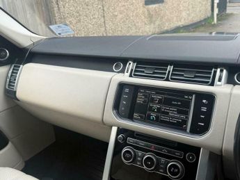 Land Rover Range Rover 4.4 SD V8 Vogue SE Auto 4WD Euro 5 5dr