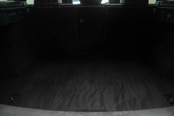 Land Rover Range Rover Velar 2.0 D180 R-Dynamic HSE Auto 4WD Euro 6 (s/s) 5dr