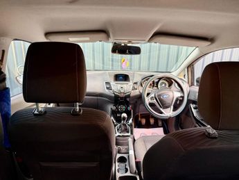 Ford Fiesta 1.0 Zetec Euro 5 (s/s) 5dr