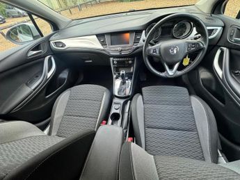 Vauxhall Astra 1.5 Turbo D SRi VX Line Nav Auto Euro 6 (s/s) 5dr