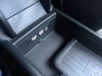 Audi A4 2.0 TDI S line S Tronic Euro 6 (s/s) 4dr