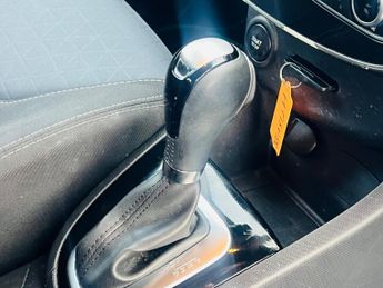 Renault Clio 1.5 dCi Dynamique S MediaNav EDC Euro 5 5dr