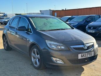 Vauxhall Astra 2.0 CDTi ecoFLEX SRi Euro 5 (s/s) 5dr