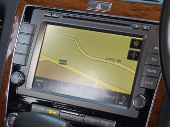 Volkswagen Phaeton 3.0 TDI CR V6 Tiptronic 4Motion Euro 5 4dr