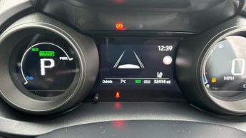 Toyota Yaris 1.5 VVT-h Design E-CVT Euro 6 (s/s) 5dr