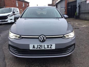 Volkswagen Golf 1.5 eTSI MHEV Style DSG Euro 6 (s/s) 5dr