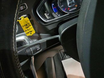 Volvo V40 1.5 T3 R-Design Edition Auto Euro 6 (s/s) 5dr