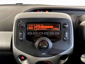 Toyota AYGO 1.0 VVT-i x-play Hatchback 5dr Petrol Manual Euro 6 (68 ps)