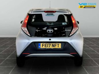 Toyota AYGO 1.0 VVT-i x-play Hatchback 5dr Petrol Manual Euro 6 (68 ps)