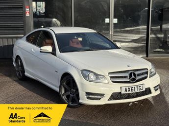 Mercedes C Class 2.1 C220 CDI BlueEfficiency AMG Sport Edition 125 Euro 5 (s/s) 2