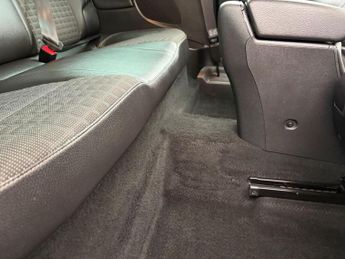 Vauxhall Astra GTC 1.4i Turbo SRi Auto Euro 6 3dr