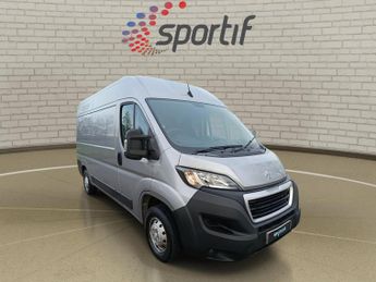 Peugeot Boxer 2.2 BlueHDi 335 Professional Panel Van 5dr Diesel Manual L2 H2 E