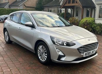 Ford Focus 1.5T EcoBoost Titanium Auto Euro 6 (s/s) 5dr